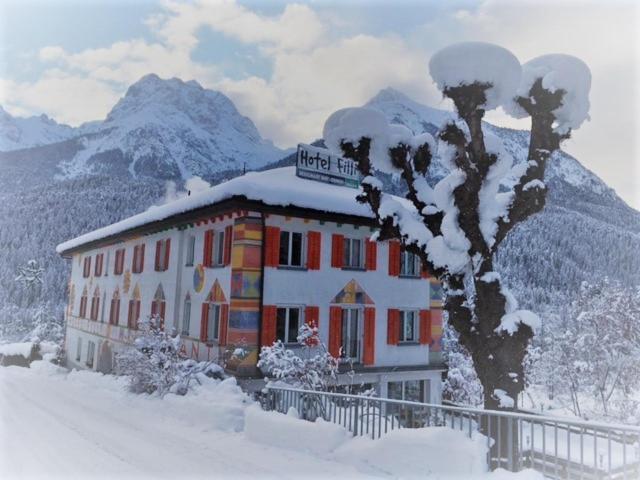 Hotel Filli Scuol Zewnętrze zdjęcie