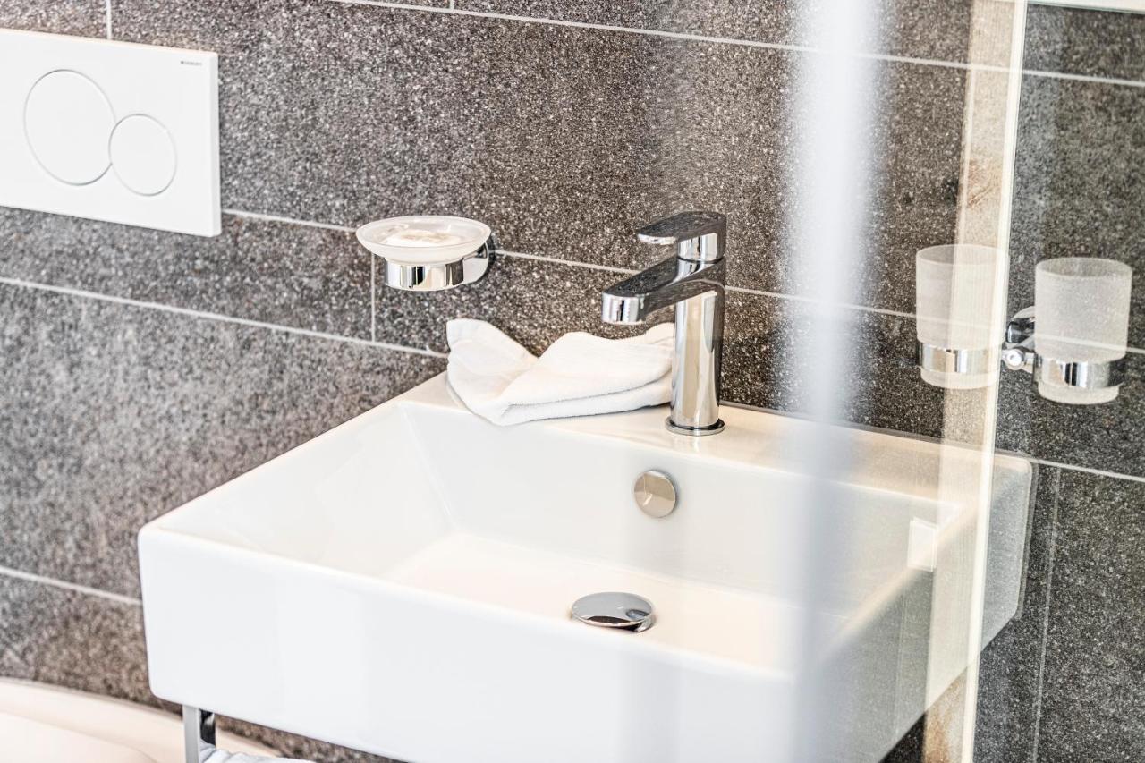 Hotel Filli Scuol Zewnętrze zdjęcie