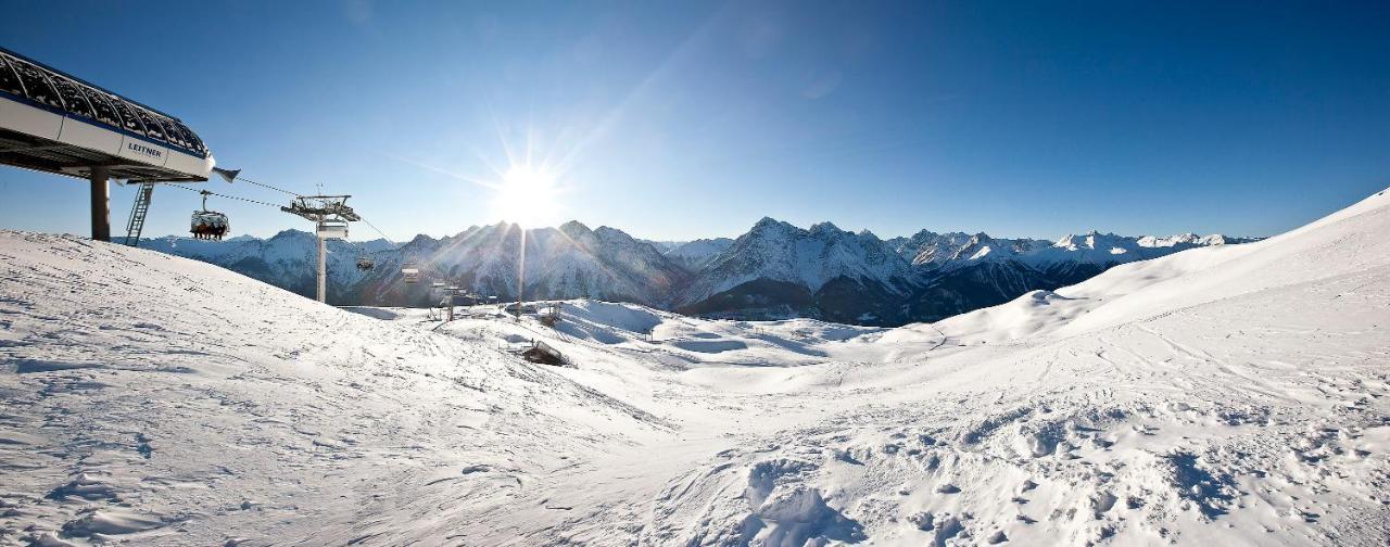 Hotel Filli Scuol Zewnętrze zdjęcie