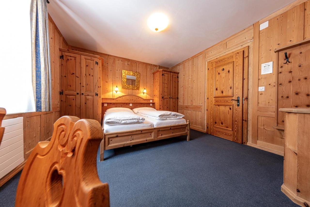 Hotel Filli Scuol Zewnętrze zdjęcie