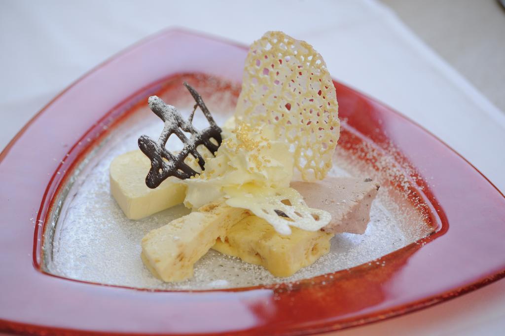 Hotel Filli Scuol Zewnętrze zdjęcie
